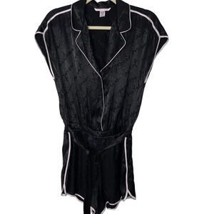 Victoria's Secret Romper Pajamas Womens Medium Black Elastic Waist Satin Logo